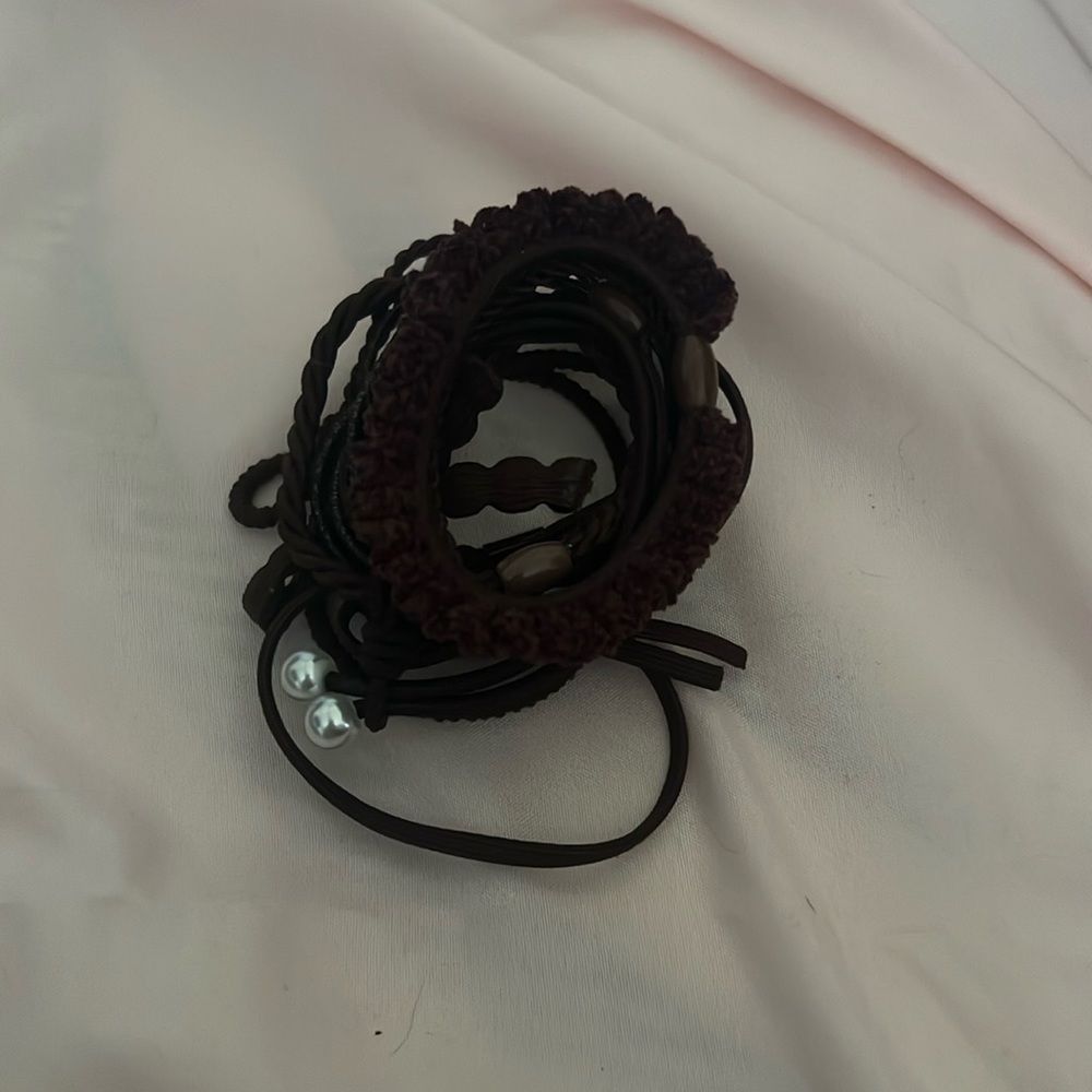 9 set bracelets